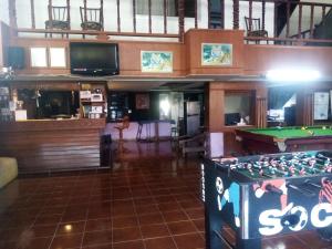 BEN & LEK GUESTHOUSE