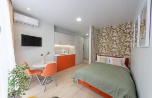 Стильний комфорт від MYFREEDOM апартаменти поруч із метро Сирець зручний доступ до центру