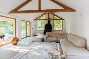 Villa LISA - VILLA WITH SWIMMING POOL AND HUGE GARDEN