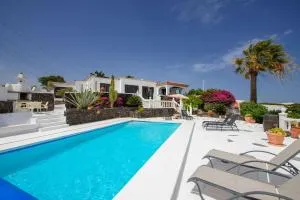 Vacaciones vistas al mar - Güime