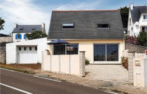 Maisons de vacances Stunning home in Plogoff with 2 Bedrooms : photos des chambres