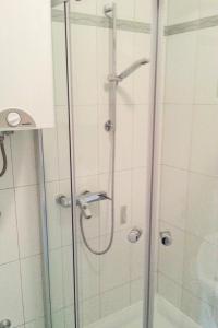 Apartments with a parking space Crikvenica - 9651