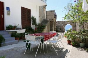 Apartment Igrane 10033a