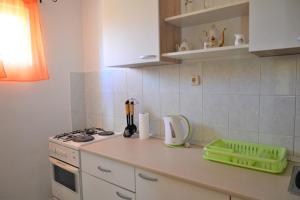 Apartments by the sea Poljica, Trogir - 10237