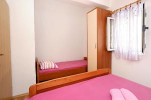 Apartments by the sea Zuronja, Peljesac - 10123