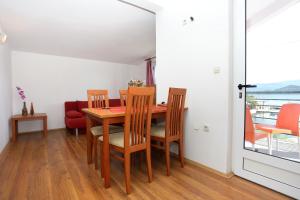 Apartments by the sea Zuronja, Peljesac - 10123