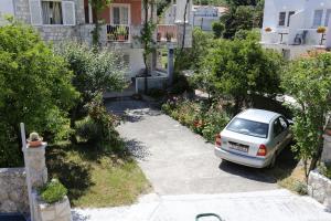 Apartment Zuljana 10112a