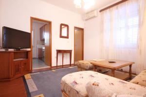 Apartments by the sea Kuciste, Peljesac - 10095