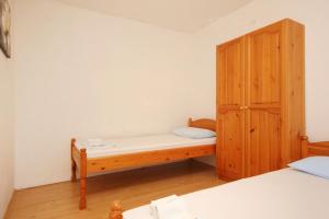 Apartments and rooms with parking space Orebic, Peljesac - 10191