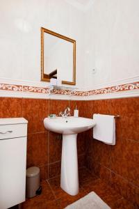 Family friendly house with a swimming pool Pozorac, Trogir - 10317