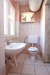 Apartments by the sea Korcula - 10043