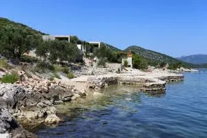 Apartments by the sea Cove Pjestata, Peljesac - 10210 - Luka