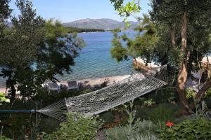 Apartments by the sea Korcula - 10041