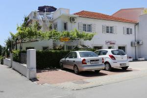 Apartments with a parking space Orebic, Peljesac 10103