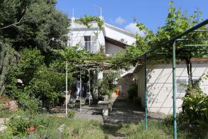 Apartments with parking space Trpanj, Peljesac - 10111