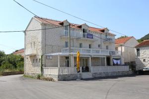 Apartments and rooms by the sea Hodilje, Peljesac - 10234 