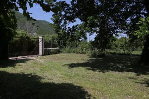 Apartments with a parking space Trpanj Peljesac 10046