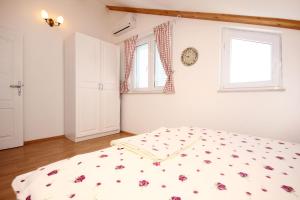 Apartments with parking space Orebic, Peljesac - 10151