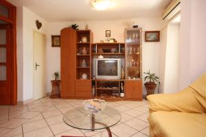 Holiday house with a parking space Orebic, Peljesac - 10165