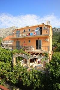 Apartments with a parking space Orebic, Peljesac - 10194