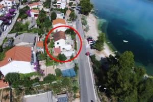 Apartments by the sea Mastrinka, Ciovo - 10261