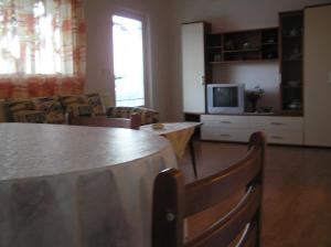 Apartments with parking space Orebic, Peljesac - 10096