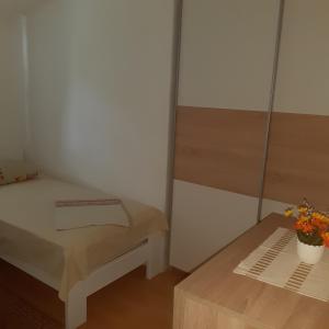 Apartments with parking space Orebic, Peljesac - 10096