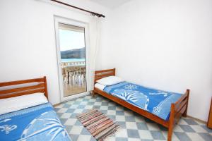 Apartments by the sea Marina, Trogir - 9677