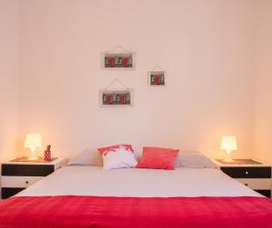 Apartments by the sea Komiza, Vis - 11671