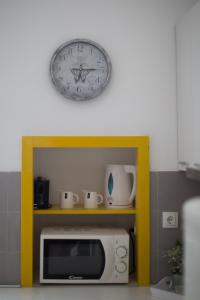 Apartments by the sea Komiza, Vis - 11671