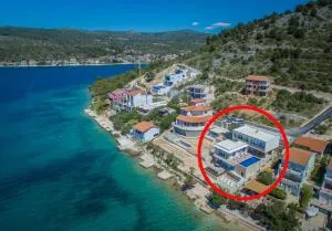 Seaside luxury villa with a swimming pool Zatoglav, Rogoznica - 11685 - 博德戈拉维查