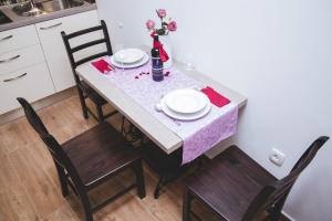 Apartments with a parking space Split - 11690