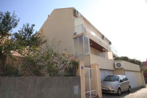 Apartments with a parking space Dubrovnik - 9682