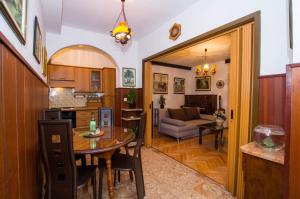 Apartments by the sea Trogir - 11760