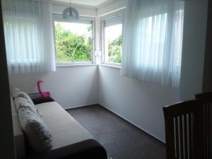 One-Bedroom Apartment room in Apartments by the sea Pag - 11778