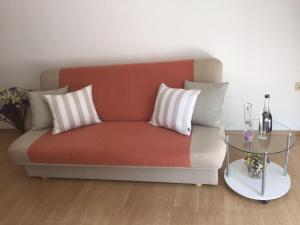 Apartments with parking space Trogir - 11782