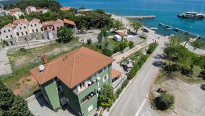 Apartments and rooms by the sea Nerezine, Losinj - 11815 