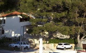 Apartments by the sea Brela, Makarska - 11821 