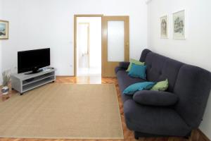 Two-Bedroom Apartment with Terrace and Sea View room in Apartments by the sea Trogir - 11895