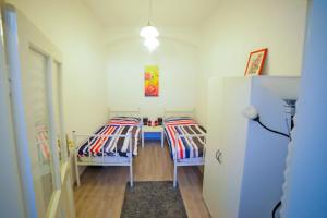 Apartments with WiFi Zagreb - 12046