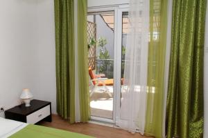 Apartments with a parking space Okrug Gornji, Ciovo - 12077