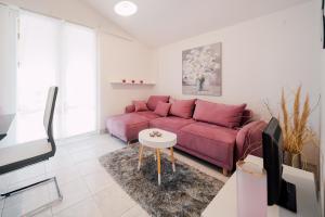 One-Bedroom Apartment with Terrace and Sea View room in Seaside apartments with a swimming pool Ljubac Zadar - 11922