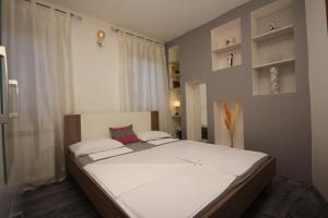 Apartments for families with children Sisan, Medulin - 12199