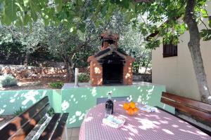 Seaside house for families with children Zatoglav, Rogoznica - 12212