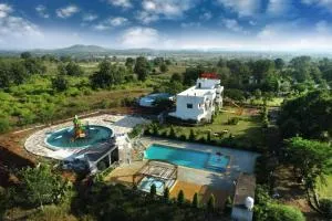 Nisarg Resort - Umariā