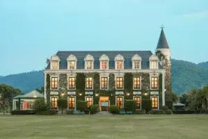 Chateau de Khaoyai Hotel & Resort - Khao Yai
