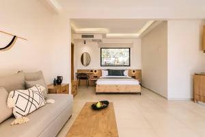Deluxe Bungalow room in Villa Di Mare Seaside Suites