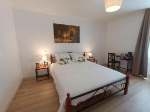 B&B / Chambres d'hotes Maison sur le Lot : photos des chambres