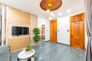 Quốc Khánh Condotel