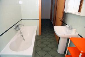 La Contessa img23